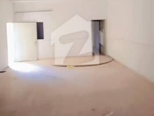 Building for sale in لاہور, لاہور ڈویژن