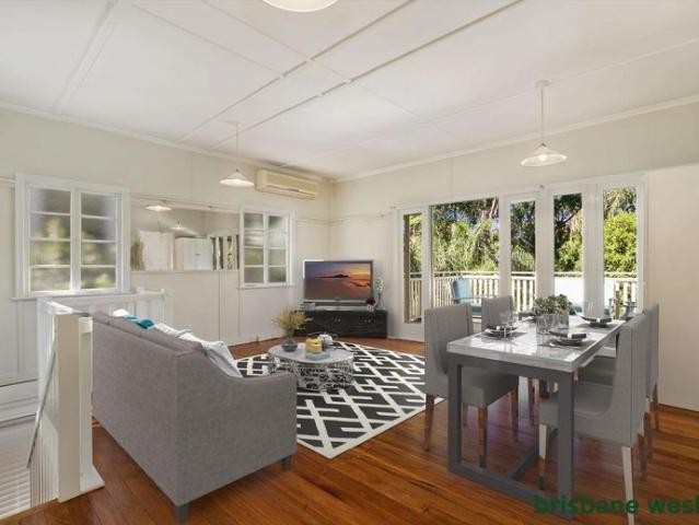 House for rent in St Lucia, Greater Brisbane
