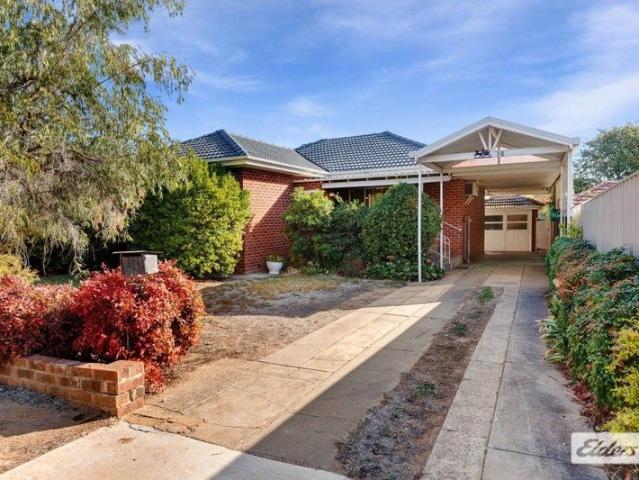 House for sale in Turvey Park