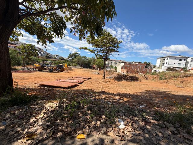 Terreno venda em Região Geográfica Imediata de Governador Valadares, Governador Valadares