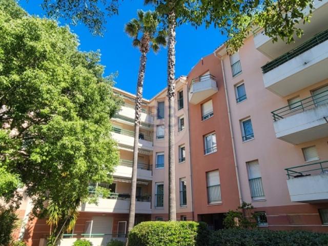 Appartement vente à Arrondissement de Draguignan, Saint-raphaël