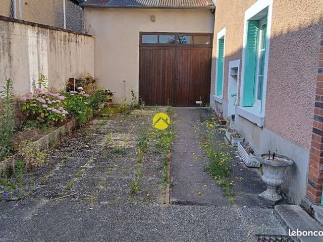 Maison vente à Issoudun, Vatan