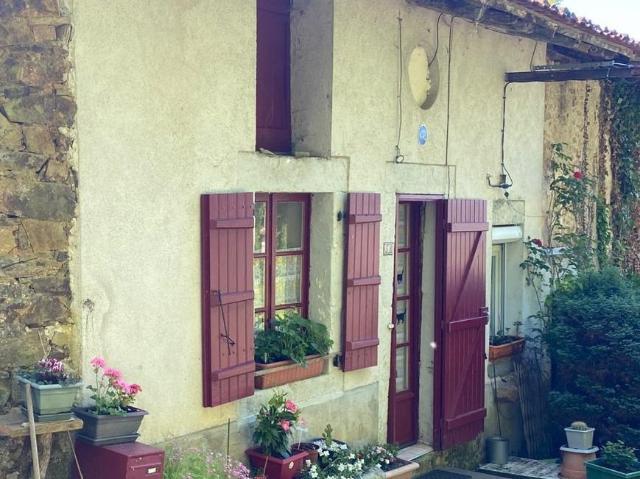 Maison vente à Confolens, Saint-christophe