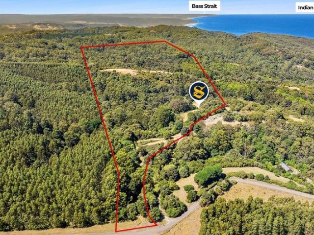 Cottage for sale in Yuulong, Victoria