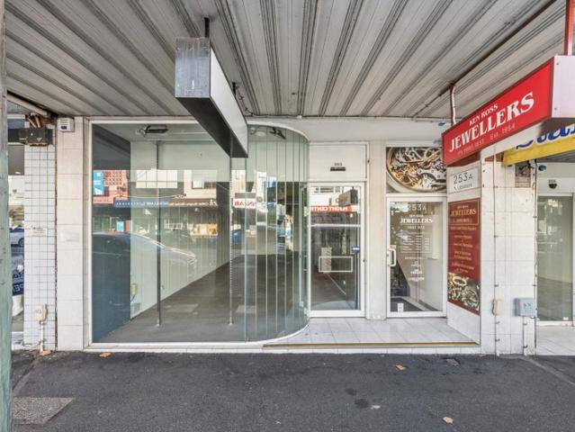 Retail for rent in Camerons Creek, Victoria
