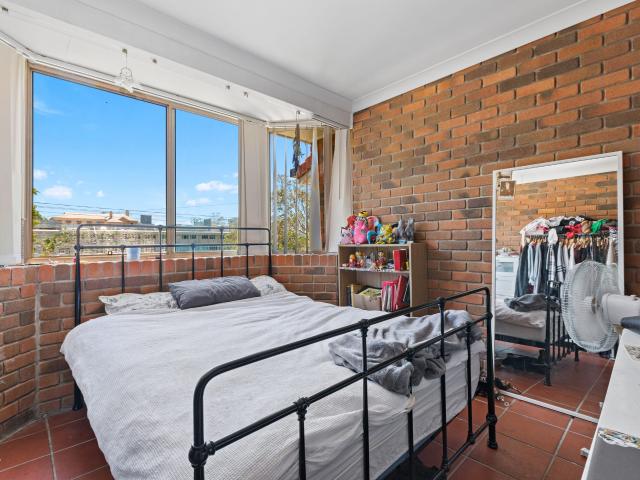 Townhouse for sale in Toombul, Queensland