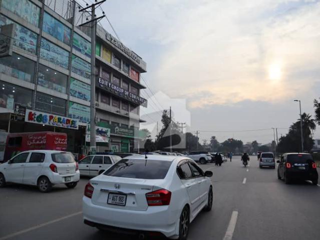 Building for sale in Faisalabad, Islamabad Capital Territory