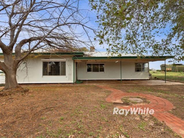 House for sale in Red Cliffs, Victoria