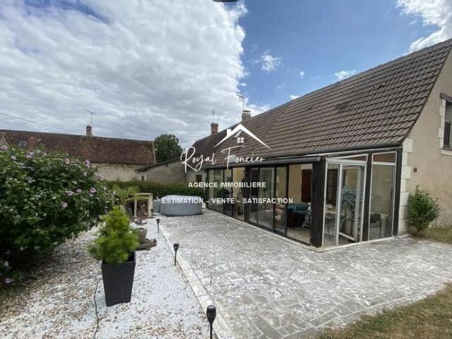 Maison vente à Loches, Chambon