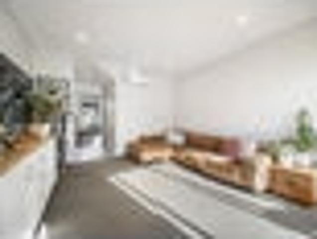 Townhouse for sale in New Lynn
