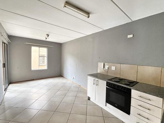 Townhouse for sale in Ekurhuleni, Gauteng