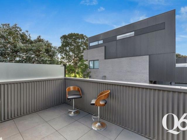 Townhouse for sale in Camerons Creek, Victoria