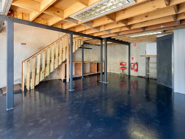 Warehouse for rent in Camerons Creek, Victoria