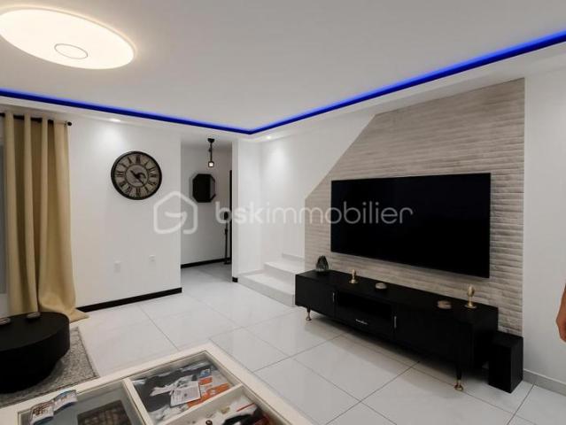 Maison vente à Arrondissement de Toulon, Hyères