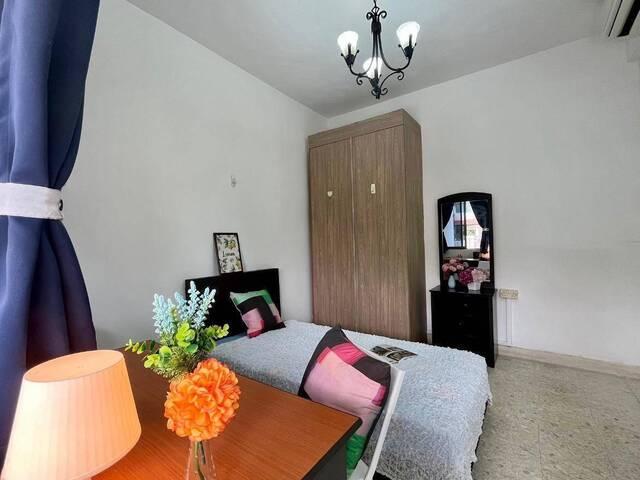 Room for rent in Kovan, Singapore