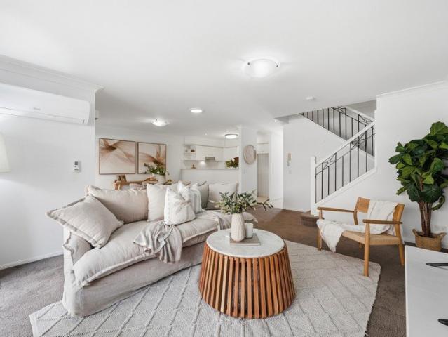 Townhouse for sale in Toombul, Queensland