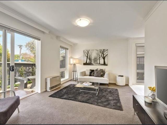 Townhouse for rent in Camerons Creek, Victoria