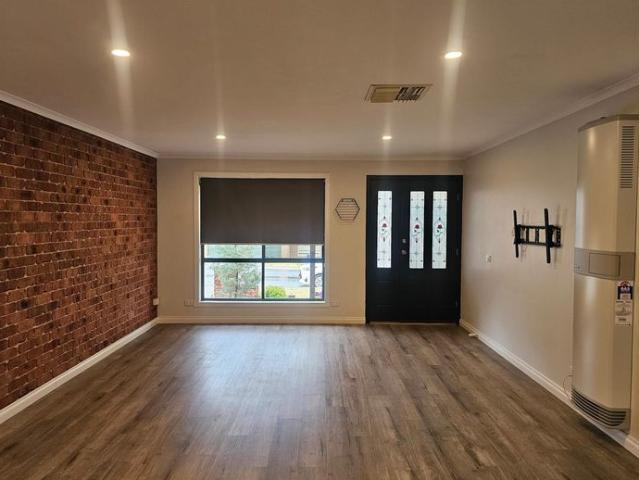 House for rent in West Wodonga, Victoria
