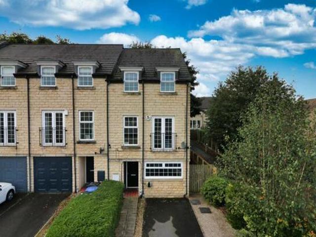 House for sale in West Yorkshire