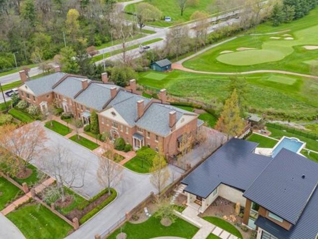 Condo for sale in Lexington
