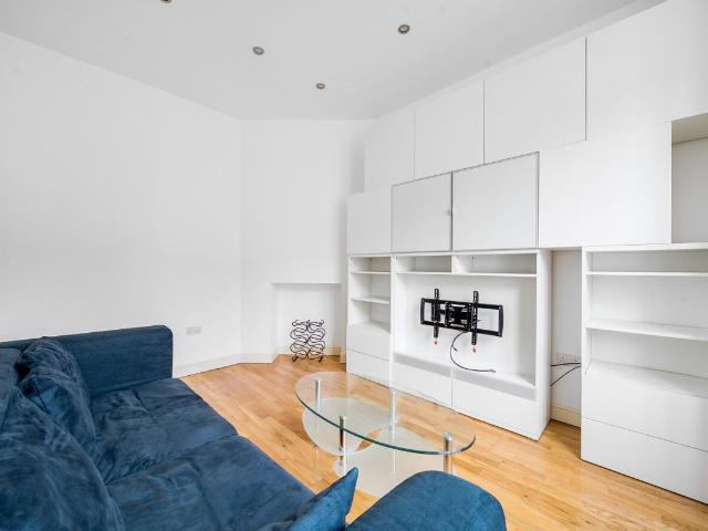 Apartment for rent in London Borough of Wandsworth, Greater London