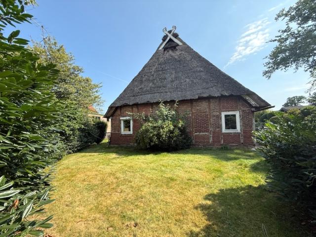 Erdgeschosswohnung kaufen in Nenndorf, Rosengarten
