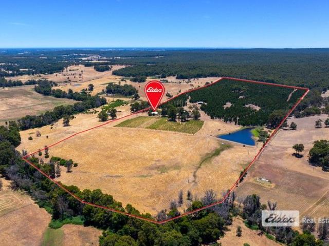 Cottage for sale in Capel River, Western Australia