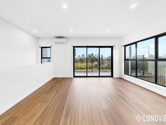Townhouse for rent in Camerons Creek, Victoria