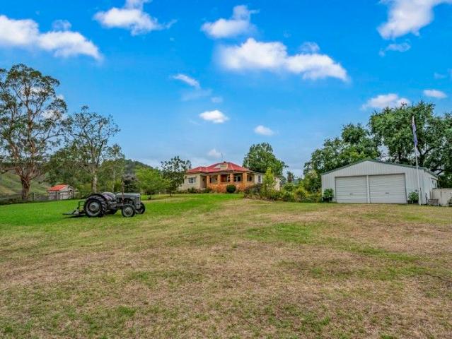 Cottage for sale in Bakers Creek, New South Wales