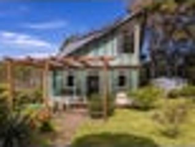 House for sale in Waiheke, Omiha