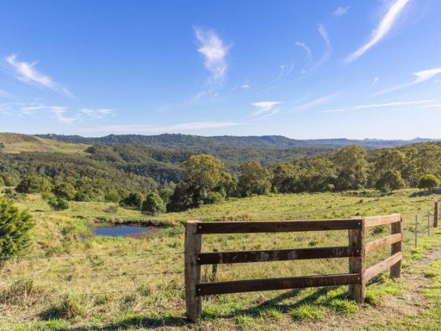 Land for sale in Kings Creek, Queensland