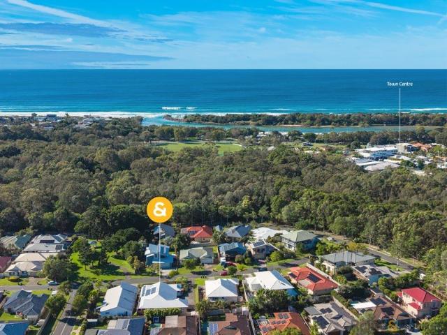 Duplex for sale in Pottsville, New South Wales