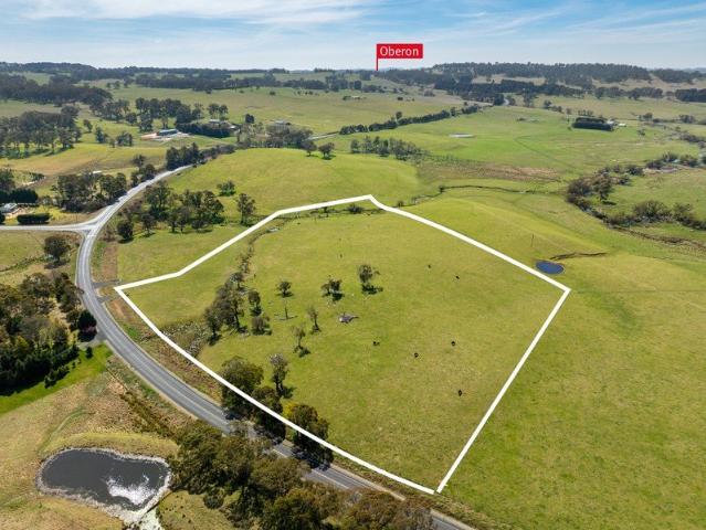 Cottage for sale in Oberon, New South Wales