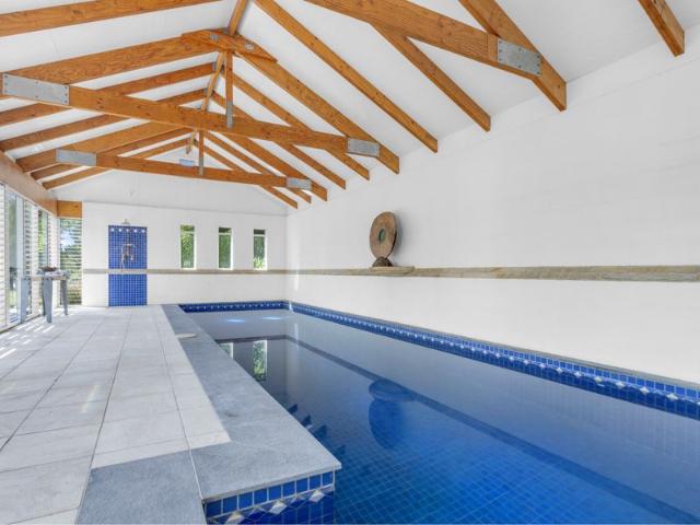 Cottage for sale in Berry