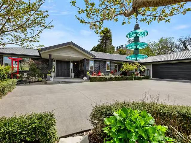 House for sale in Hillsborough, Taranaki