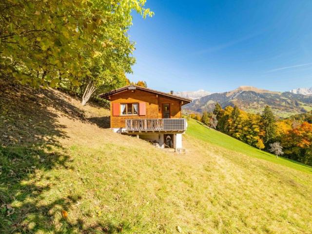Haus kaufen in Grüsch, Graubünden