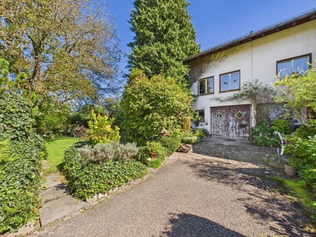 Haus kaufen in Oetwil am See, Zürich