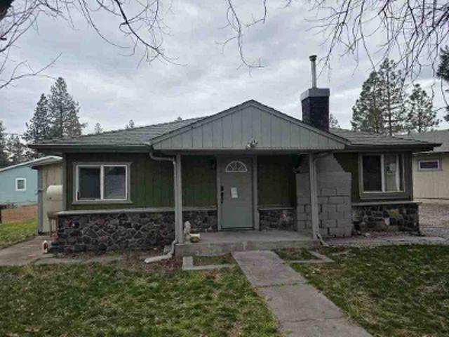 House for sale in Weed, California