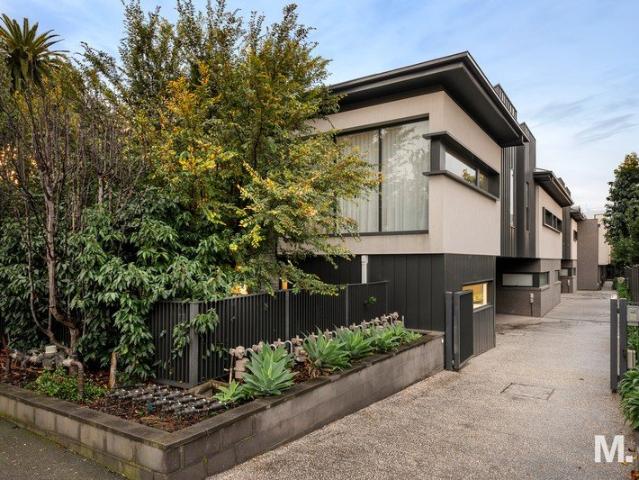 Townhouse for sale in Camerons Creek, Victoria