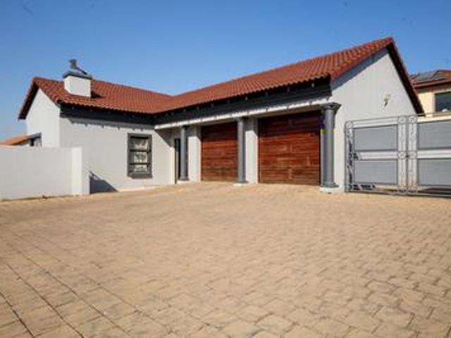 Property for sale in Olievenhoutbos, Gauteng