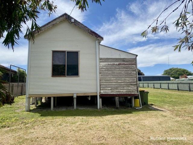 House for sale in Casterton, Victoria
