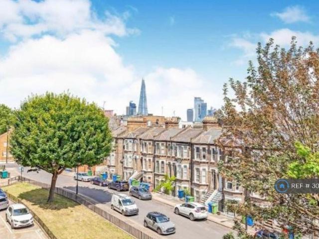 Apartment for rent in Old Kent Road, Greater London