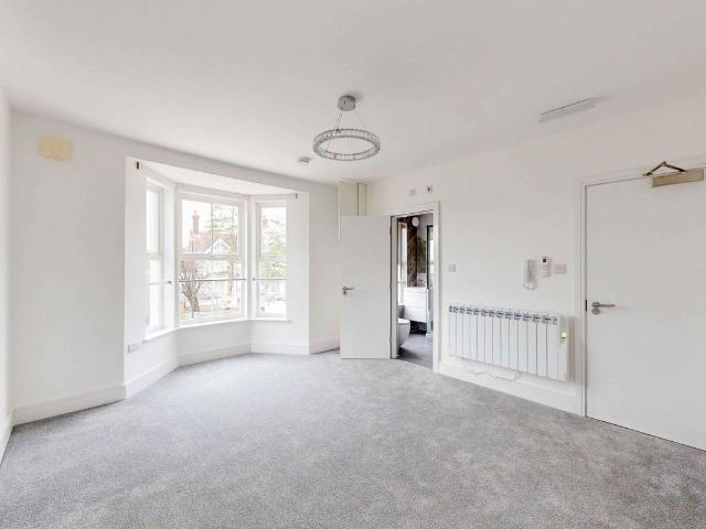 Studio for rent in West Green, Crawley