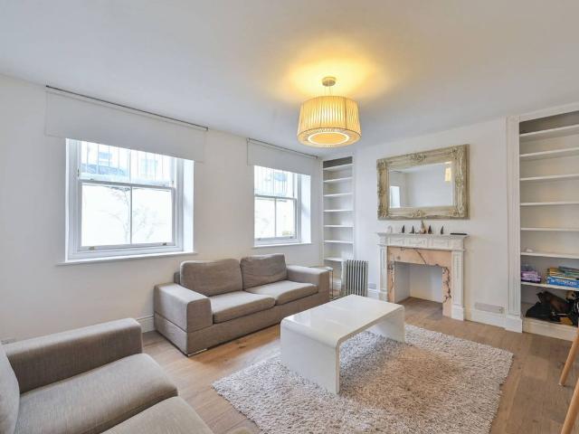 Apartment for rent in Earl's Court, Greater London
