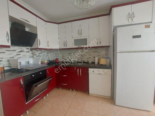 Buca, İzmir içerisinde satılık mülk