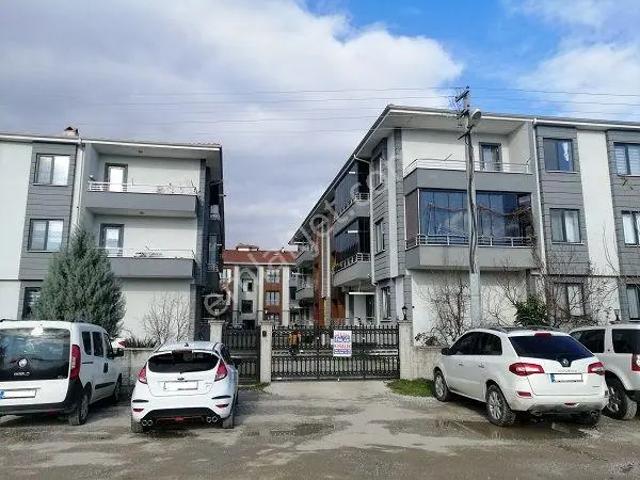 Aşağı Kirazca, Arifiye içerisinde kiralık mülk