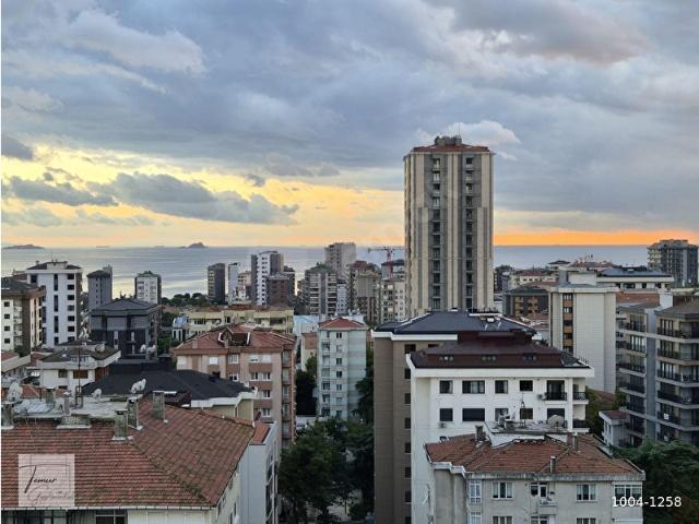 Kadiköy, İstanbul içerisinde satılık mülk