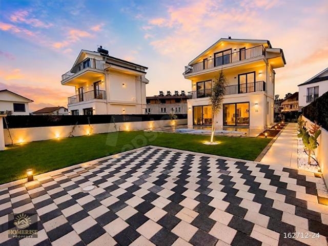 Çiftlik Mahallesi, Fethiye içerisinde satılık Villa