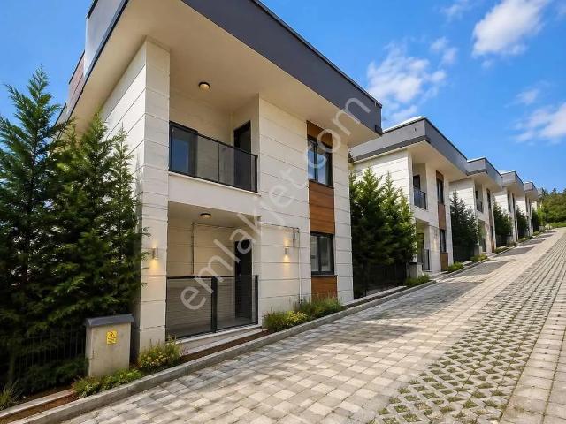 Çiftlikköy, Yalova içerisinde satılık Villa