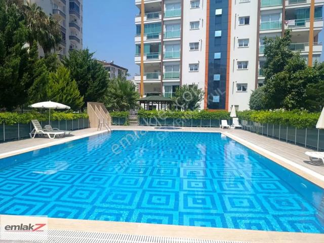 Yenişehir, Mersin içerisinde satılık mülk